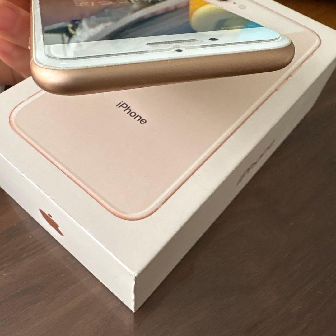 iphone 8 64GB ゴールド　箱なし