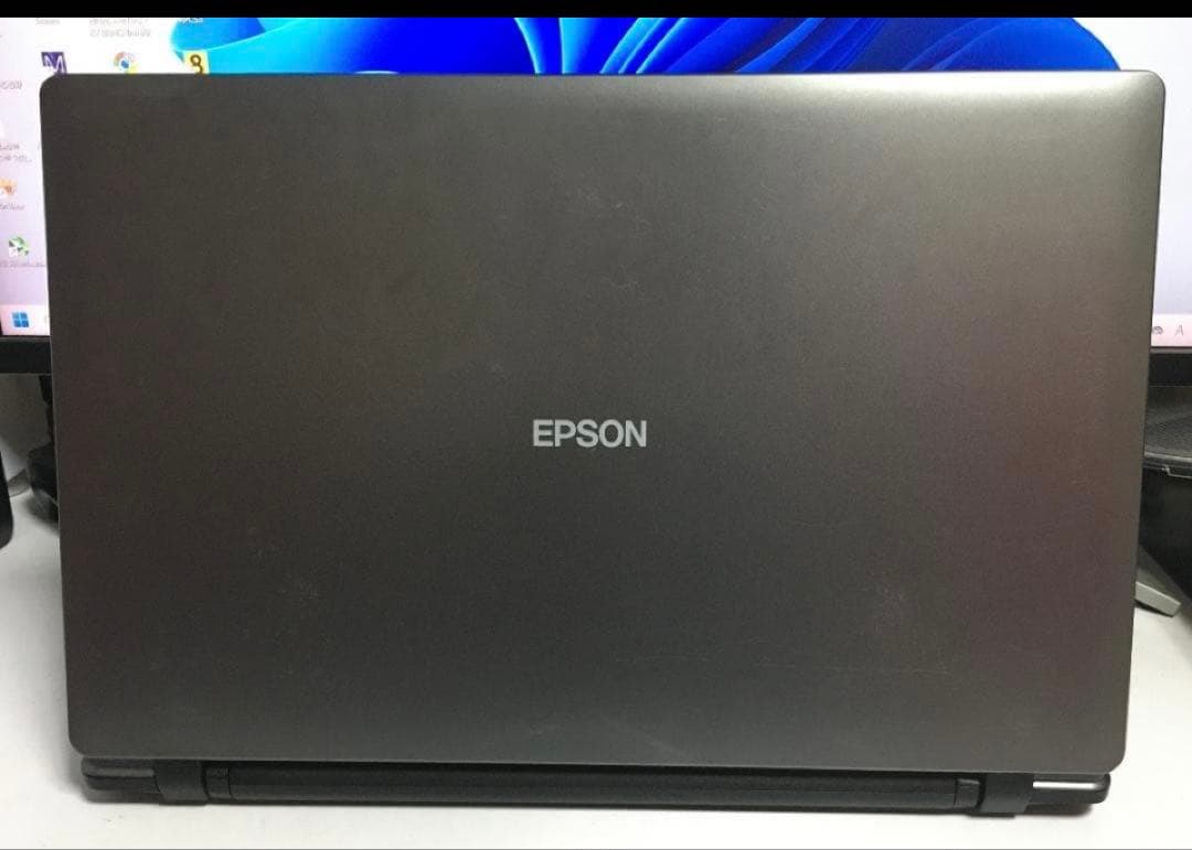 Windowsノート本体 EPSON Endeavor NJ3900E Windows11