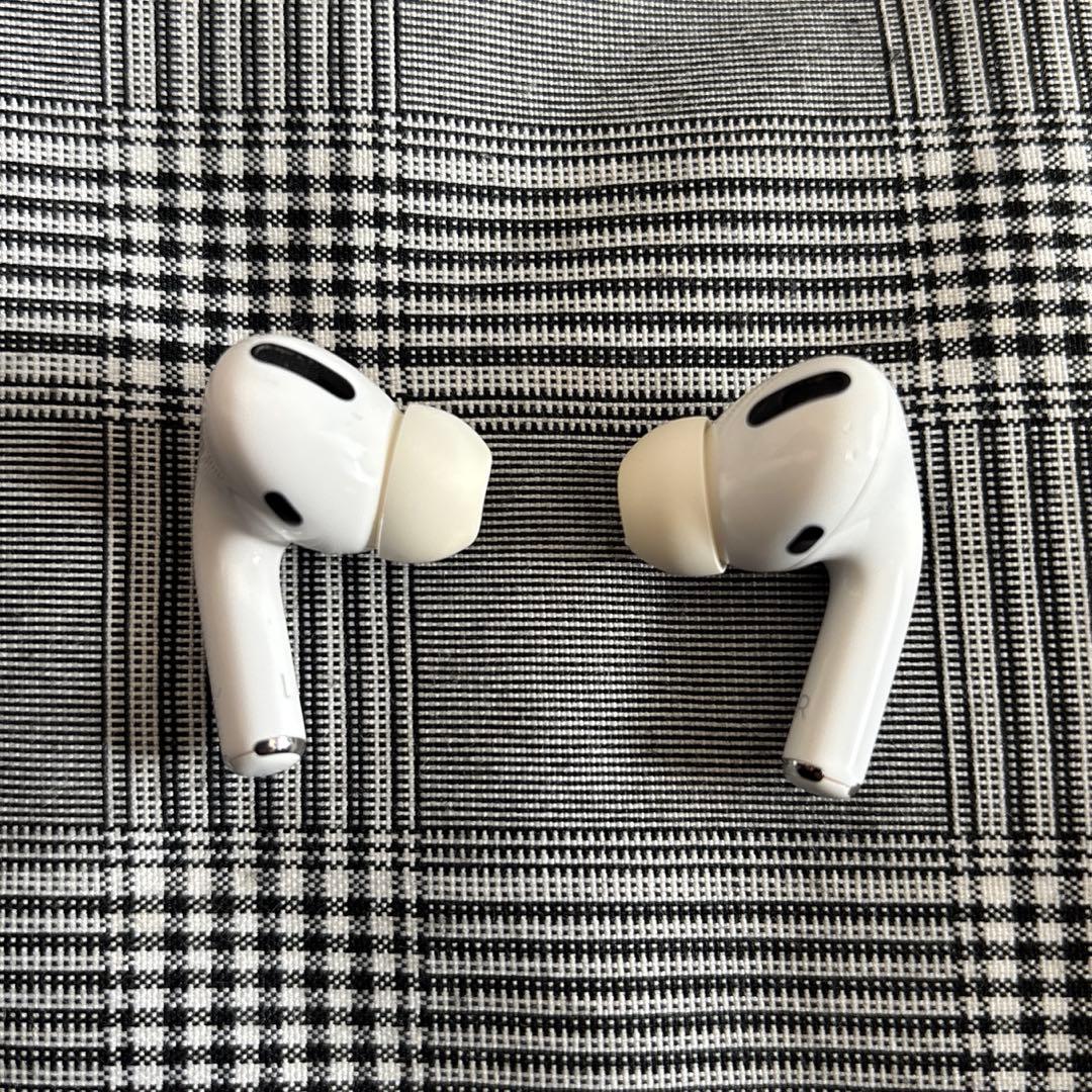 純正AirPods Pro 本体 第1世代 A2084 本体とケース