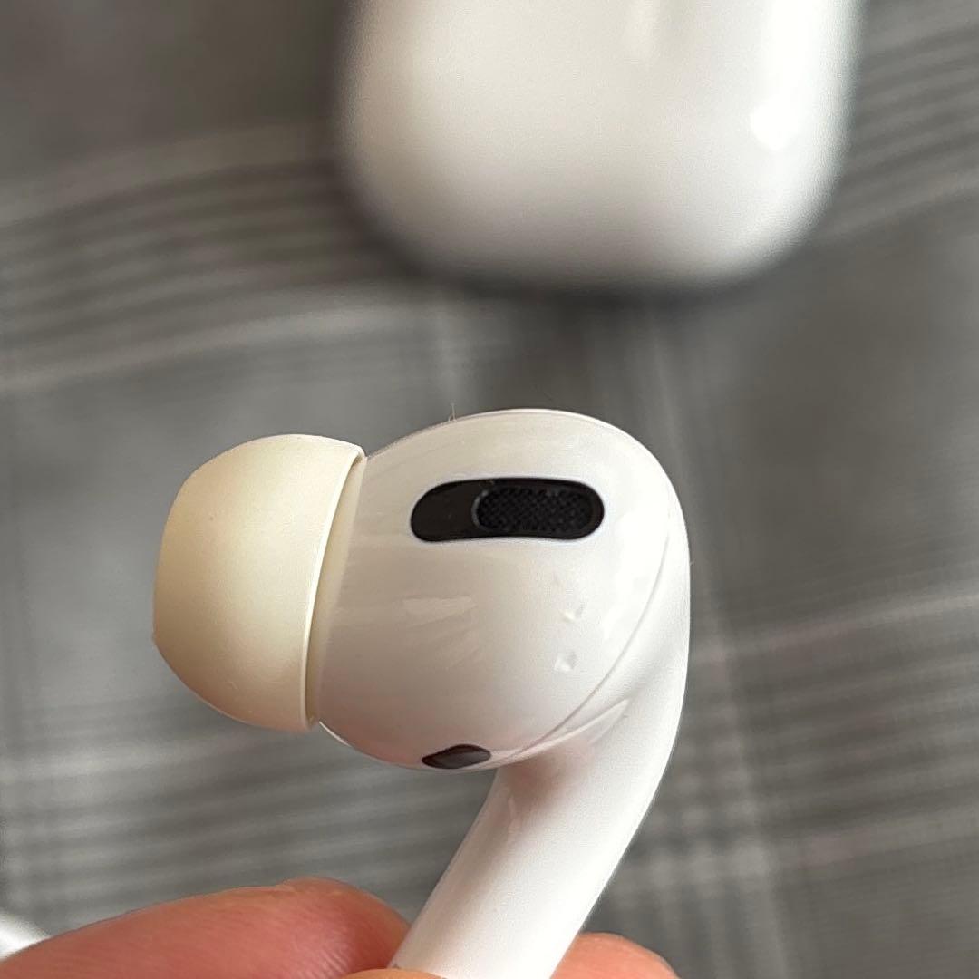 純正AirPods Pro 本体 第1世代 A2084 本体とケース