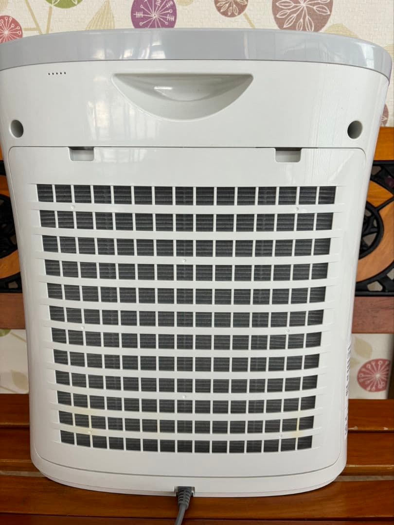 シャープ　空気清浄機　FU-L30-W 2020年製
