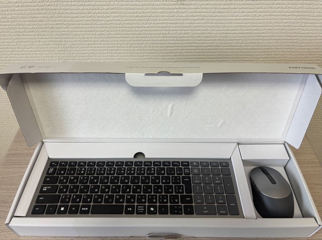 【超美品】DELL KM7120W 日本語ワイヤレスキーボード＆マウスセット