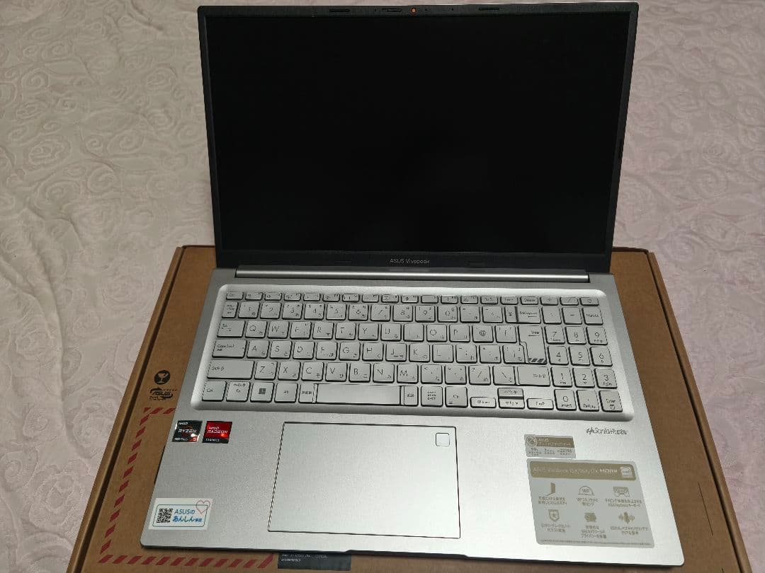 ASUS Vivobook 15.6インチ シルバー M3504Y