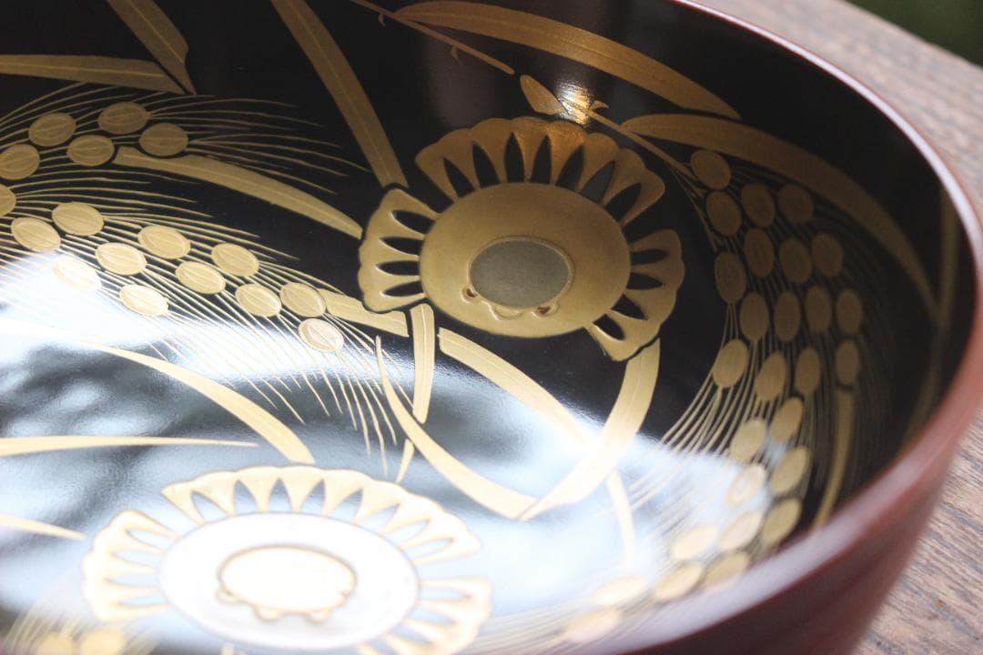 保管小傷のみ！深みある糸目紅溜塗に極上稲穂福来雀蒔絵のお椀2点（検輪島塗雑煮椀