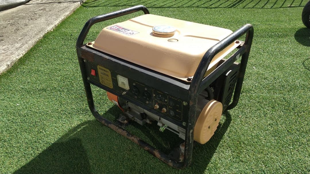 発電機 アウトドア キャンプ 山小屋のお供に