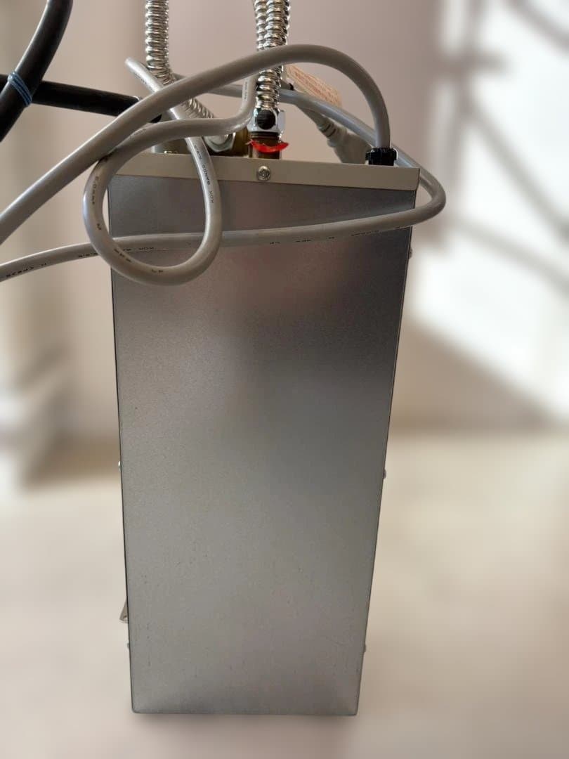 ゆプラス 電気温水器　EHPN-F6N3　（株)LIXIL　※大阪無料配達OK