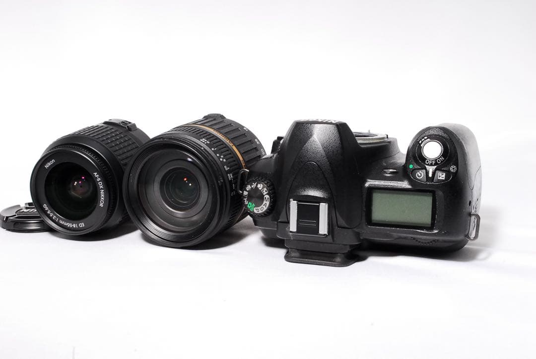 ◆ショット数少なめ◆Nikon D50◆一眼レフカメラ◆カメラバッグ＆ポーチ付き