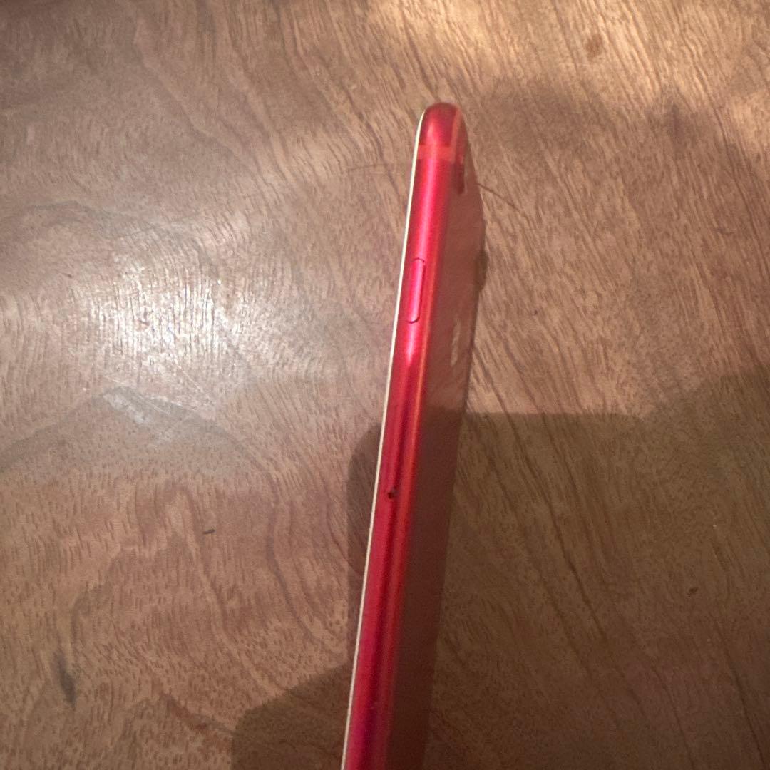 Apple iPhone 7 PRODUCT(RED) 本体