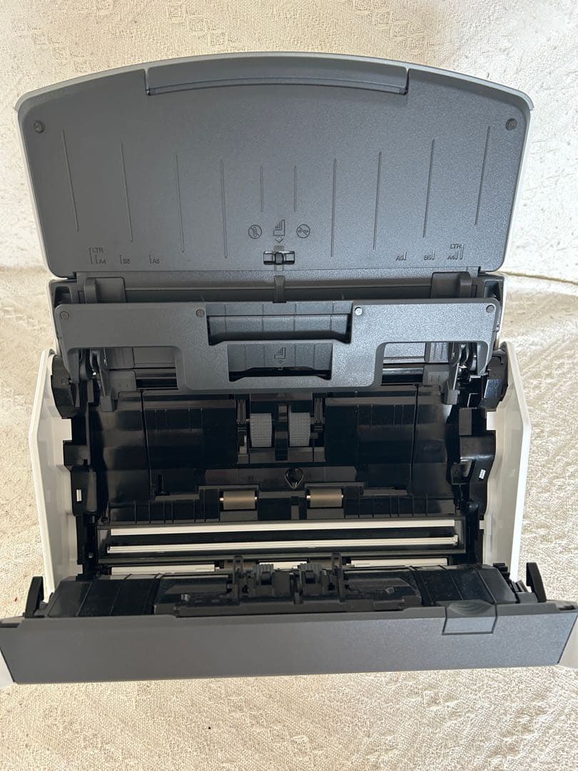 【美品】PFU ScanSnap iX1600 スキャナー