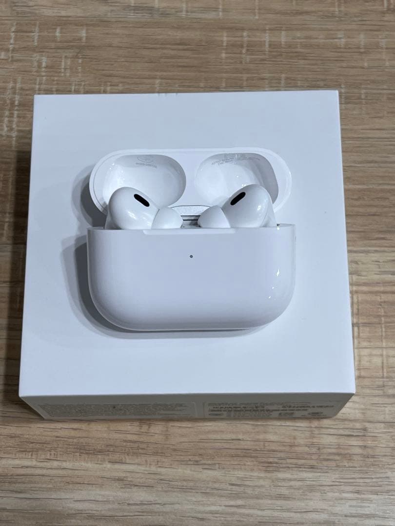 AirPods Pro 第2世代 Lightning Apple純正 付属品完備