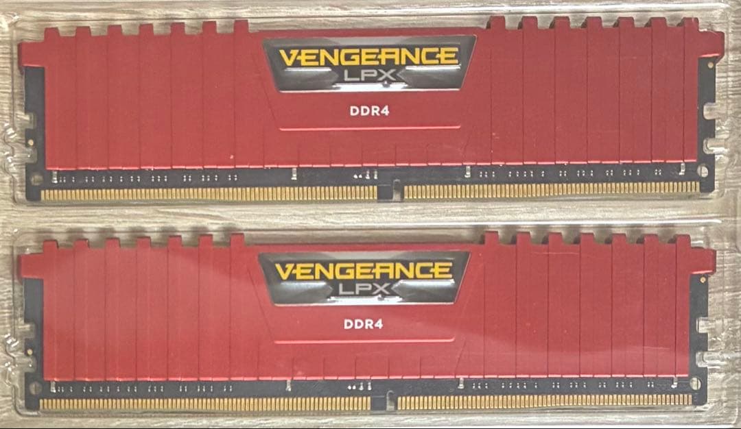 【中古】DDR4-2666 32GB(16GB×2枚) CORSAIR