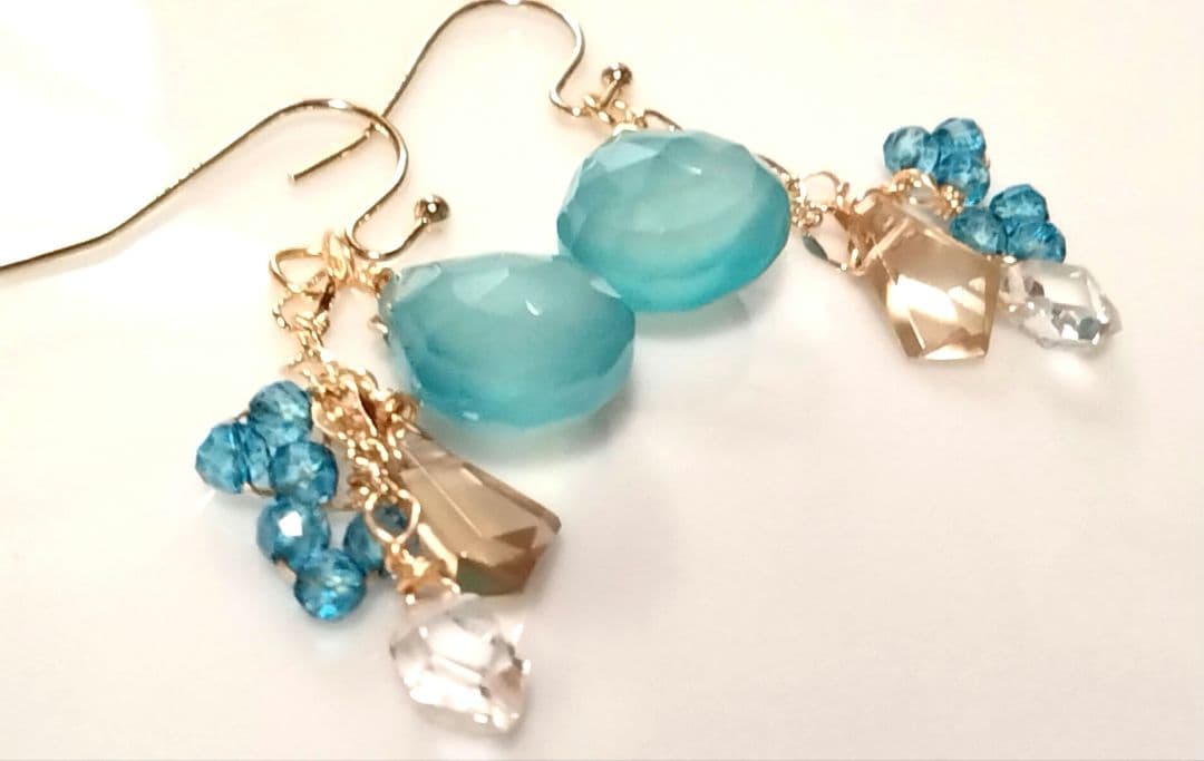 ❦14kgf❦シーブルーカルセドニー❦3❦ 　　❦シャンパンクォーツ❦ピアス❦