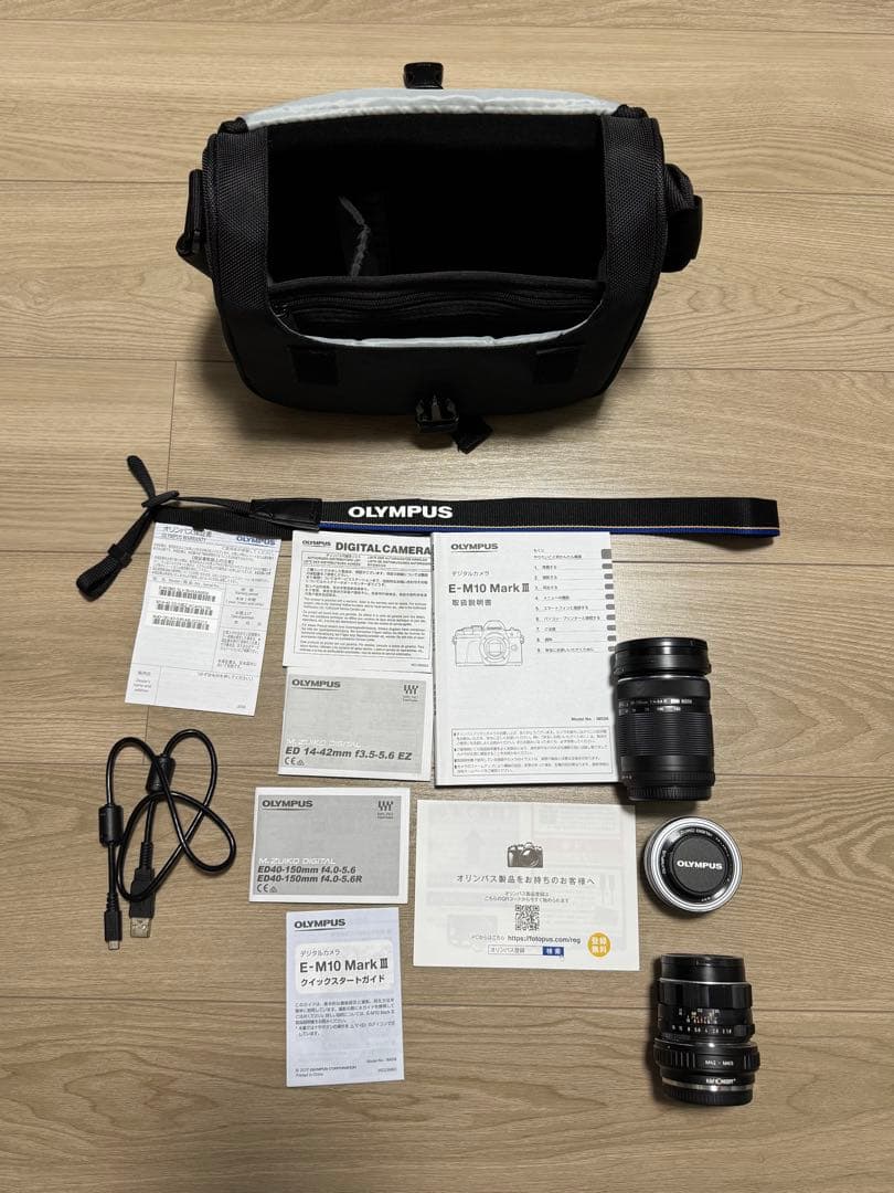 OLYMPUS OM-D E-M10 Mark III シルバー 社外品レンズ付