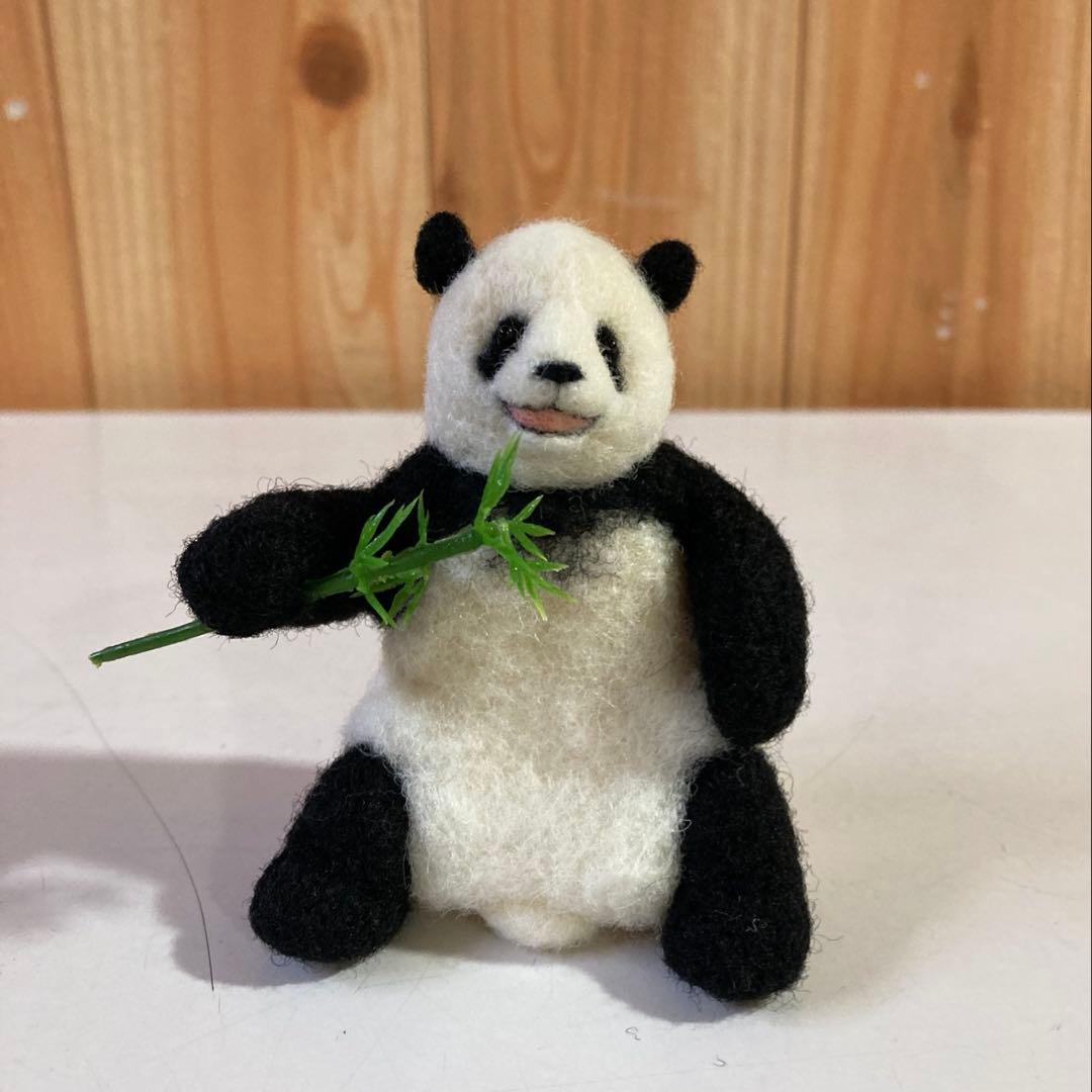 ロ*チ様 羊毛フェルト　パンダ　双子　シャオレイ　ぬいぐるみ 置物 オブジェ ミ