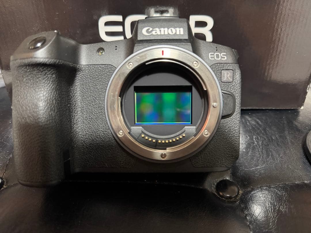美品　Canon EOS R ボディ　付属品完備