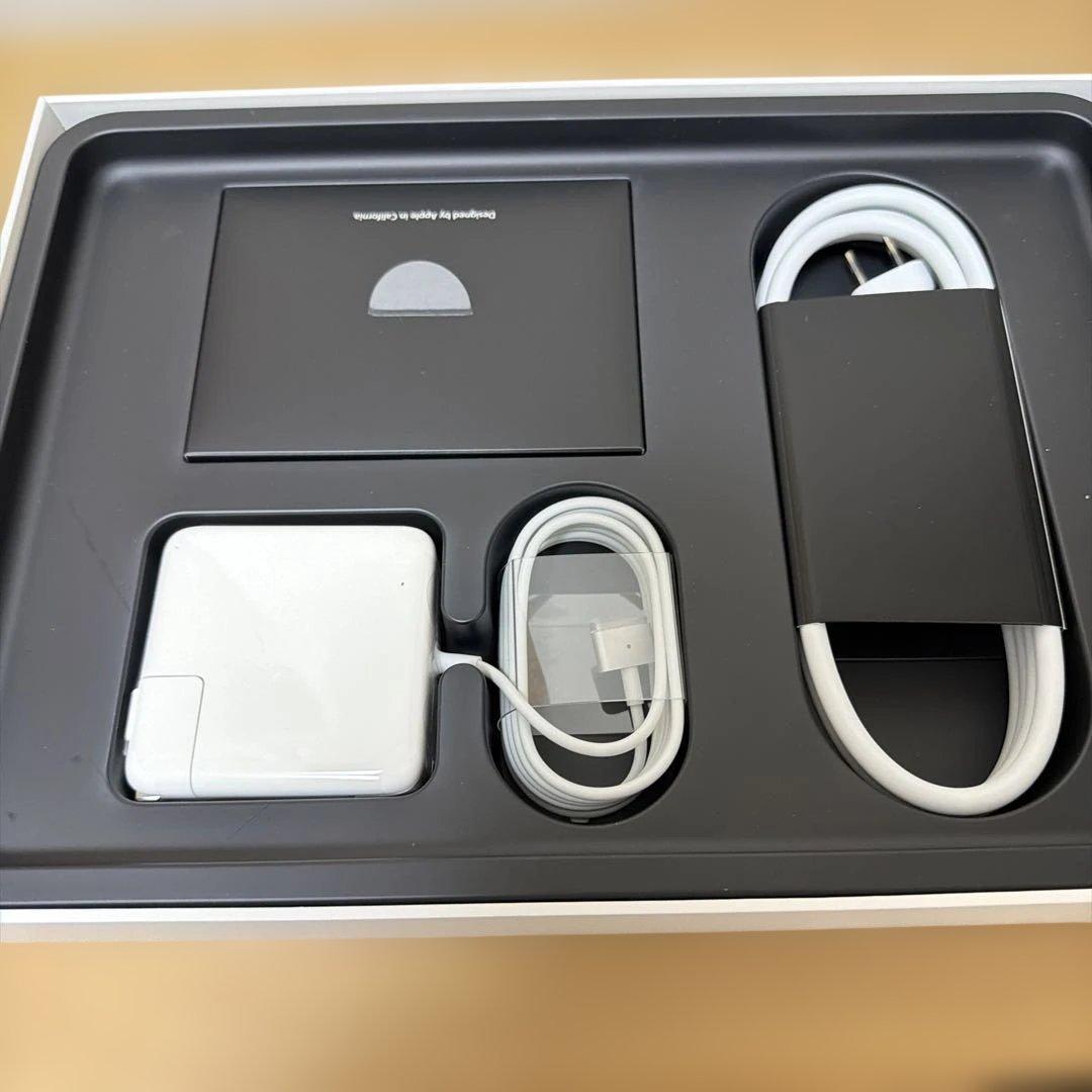 【美品】MacBookpro 13インチ Retinaディスプレイ 256GB