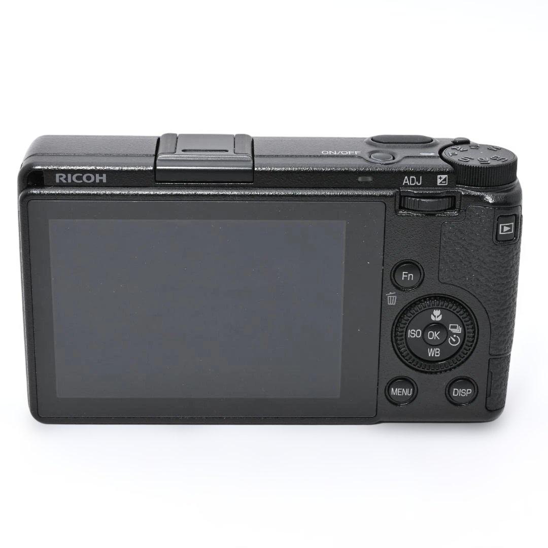 【ほぼ新品・ショット数：1112回・箱付き】 RICOH GR IIIx