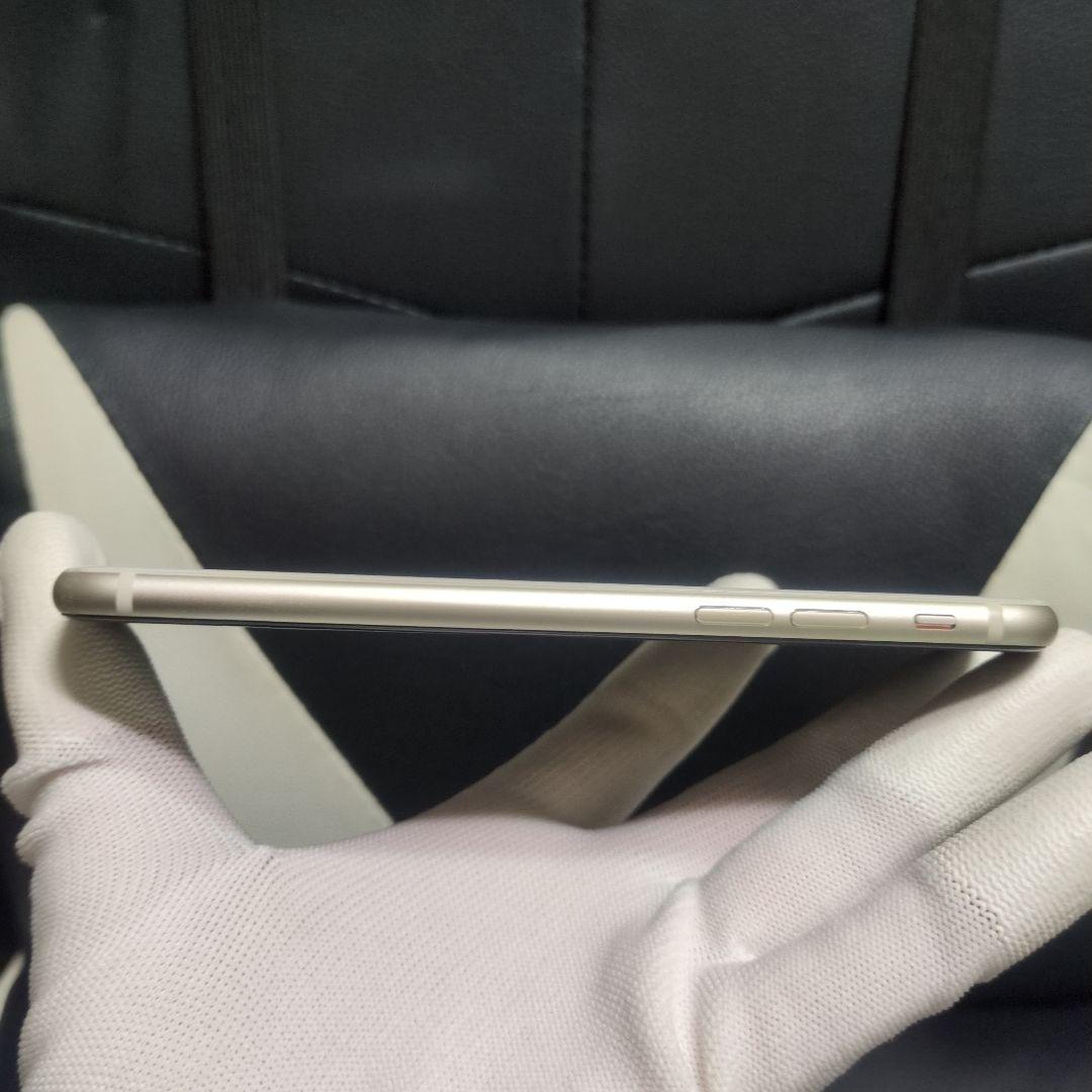 147　極美品 iPhone　se3 第3世代　64gb SIMフリー　100%