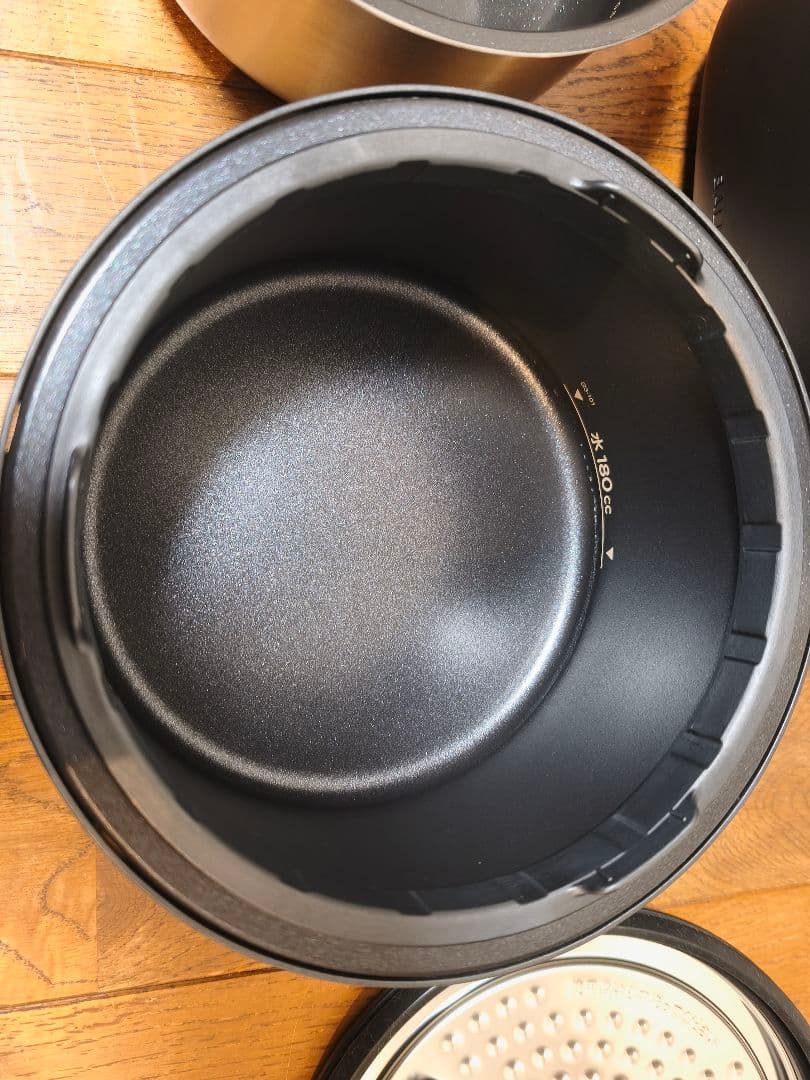 【極美品】BALMUDA The Gohan K08A-BK 炊飯器 3合炊き
