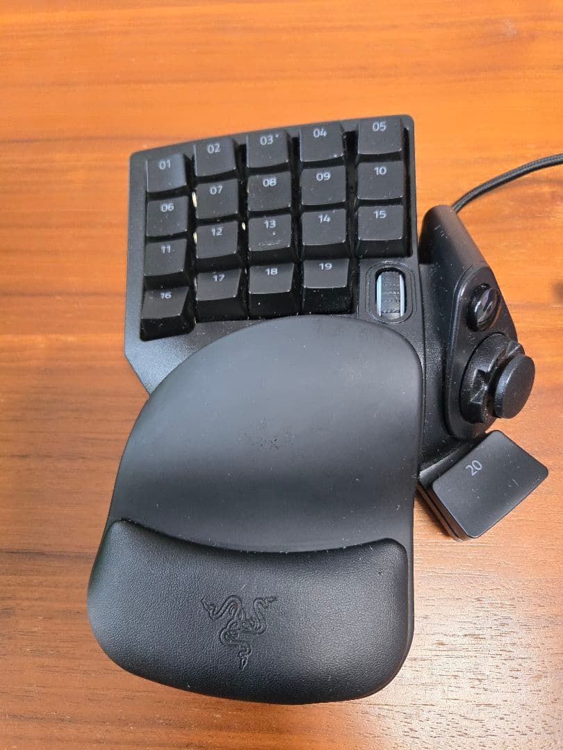Razer Tartarus Pro RZ07-03110100-R3M1 ブ…