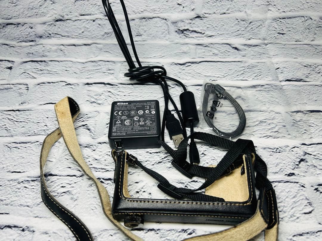 Nikon ニコン COOLPIX S9300 クールピクス デジタル