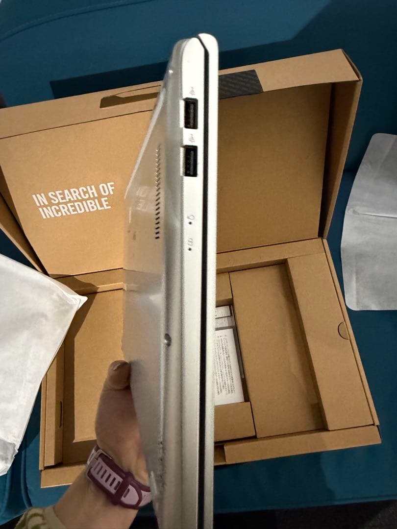 その他ノートPC本体 ASUS VivoBook 15 Intel Core i3