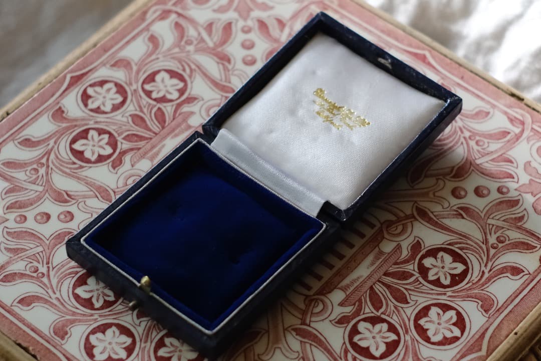 〔Final Price〕イギリスアンティーク｜ジュエリーボックス（32）