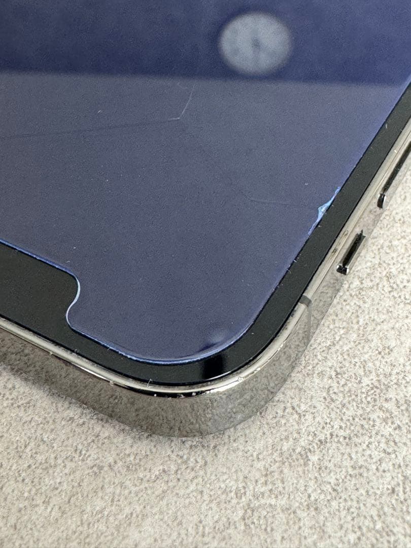 n*7様 【訳あり】Apple iPhone 12 Pro グラファイト 修復歴