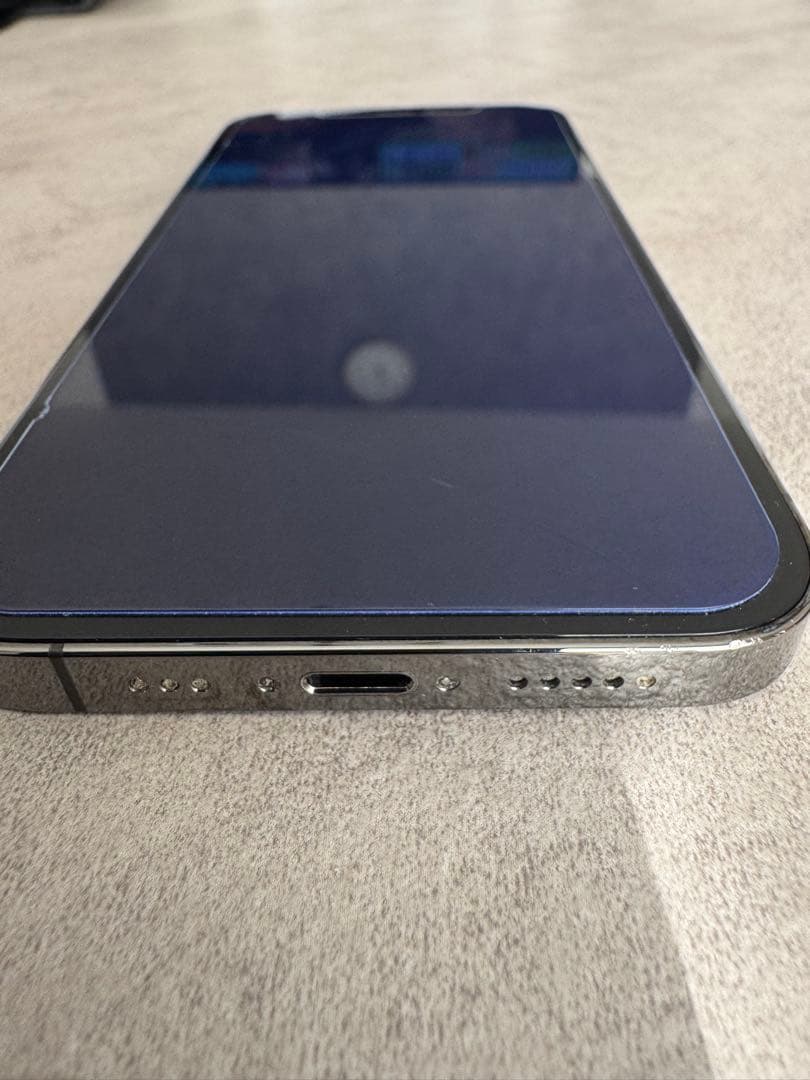 n*7様 【訳あり】Apple iPhone 12 Pro グラファイト 修復歴