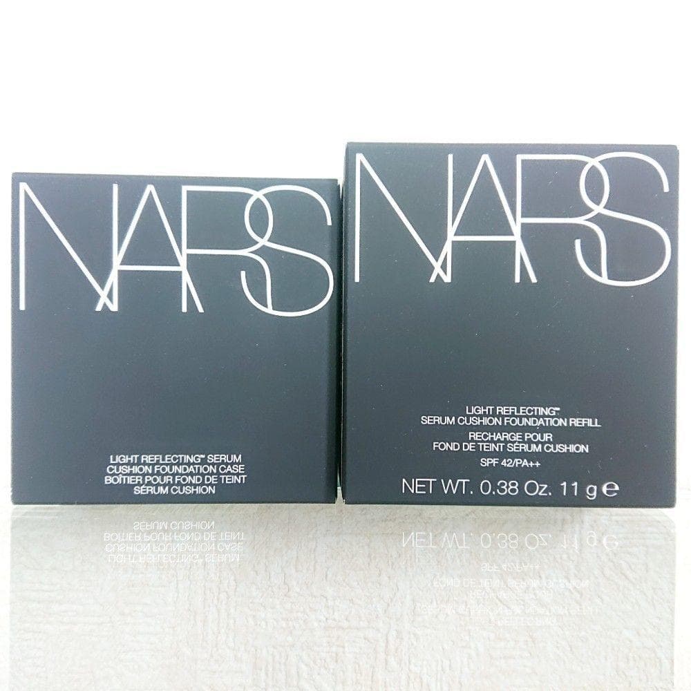 ケース付 03789 NARS ライトリフレクティング セラムクッションファンデ