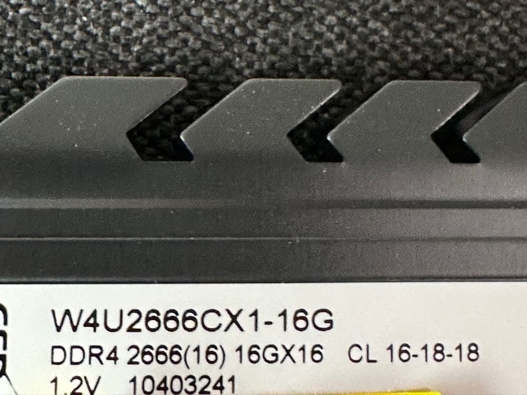 計32GB DDR4 2666 16GB 2枚組CFD Gaming