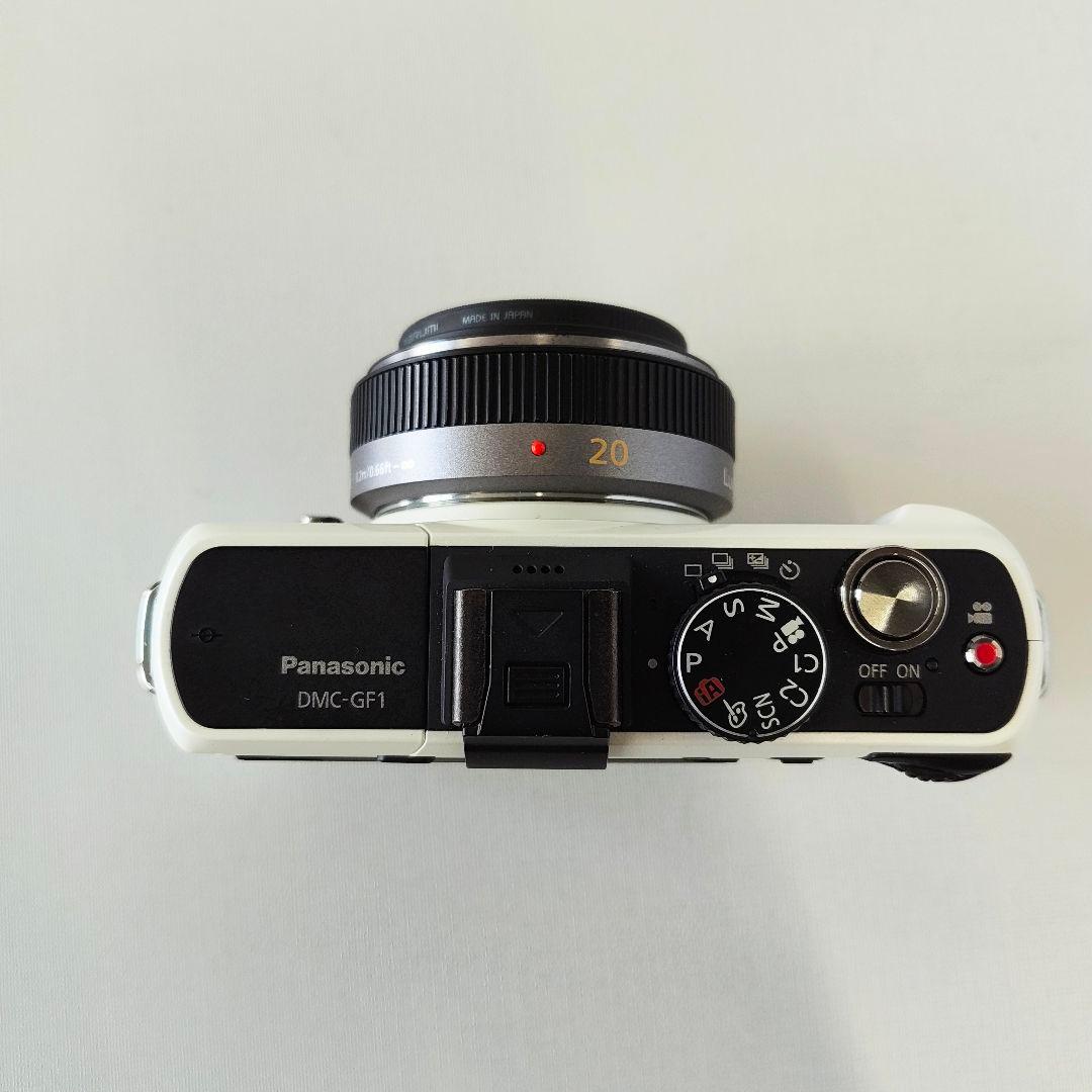 美品 パナソニック LUMIX DMC-GF1 ホワイト パンケーキレンズキット