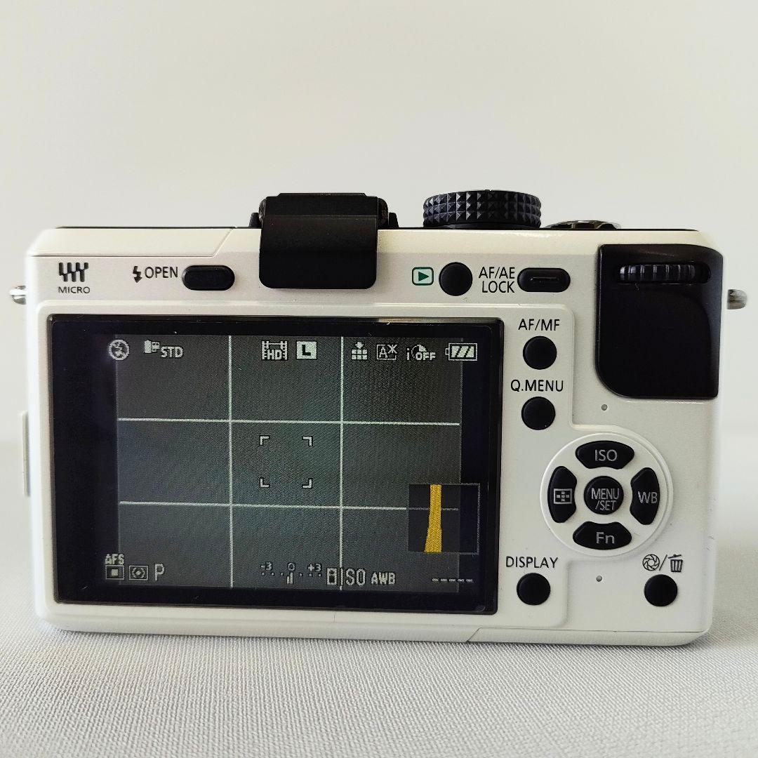 美品 パナソニック LUMIX DMC-GF1 ホワイト パンケーキレンズキット