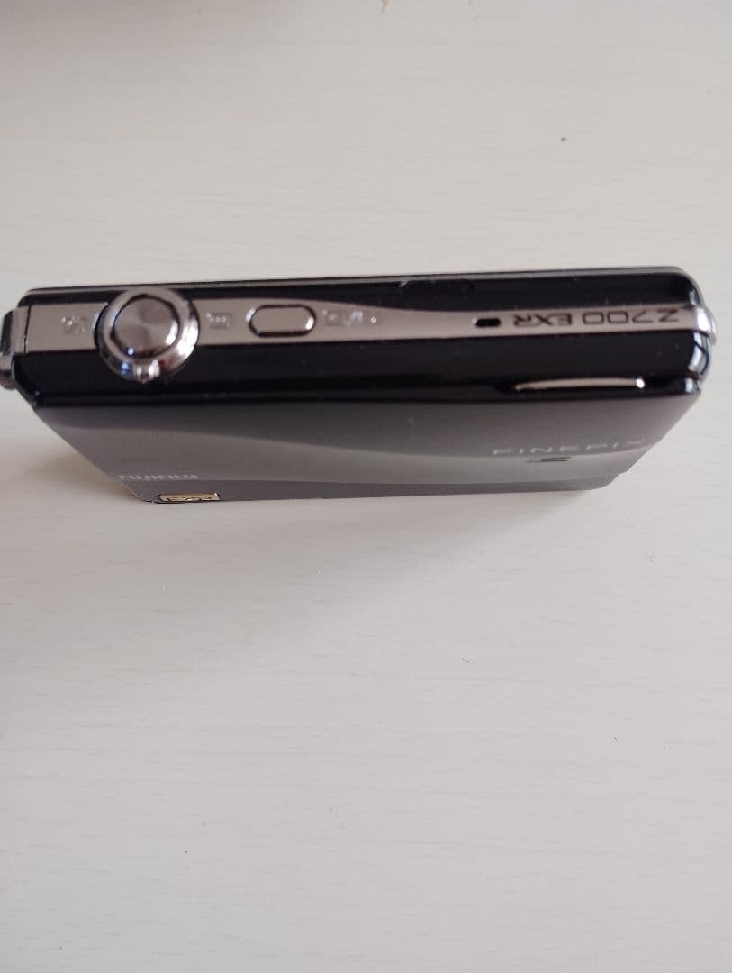 FUJIFILM FinePix Z700EXR 本体