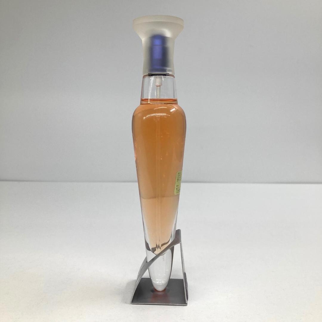 NIKOS ニコス　スカルプチャー ファム オードパルファン スプレー　50ml