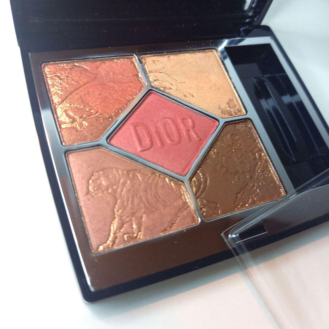 DIOR　ディオールショウサンククルール654 コーラルリビエラ