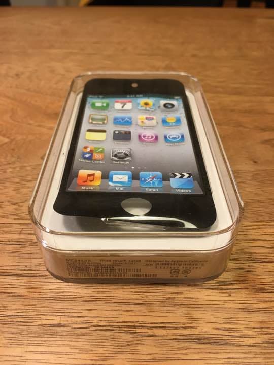 Apple iPod touch 32GB ブラック 第4世代