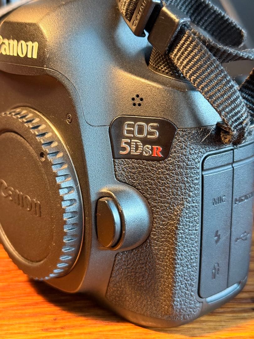 Canon EOS 5DSR 一眼レフカメラ 縦グリ付き