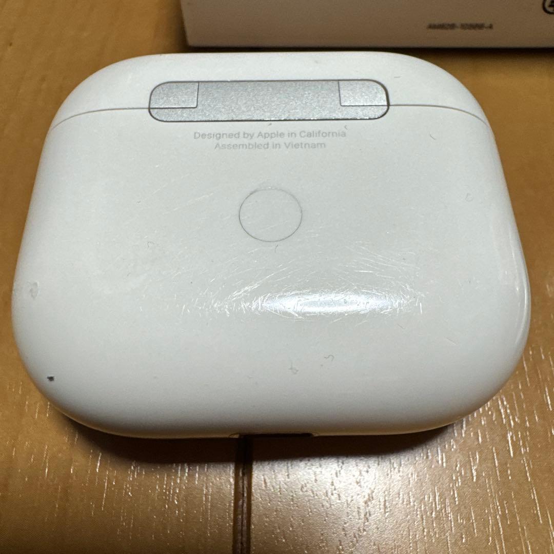 AirPods3 本体　ライトニングコード付属