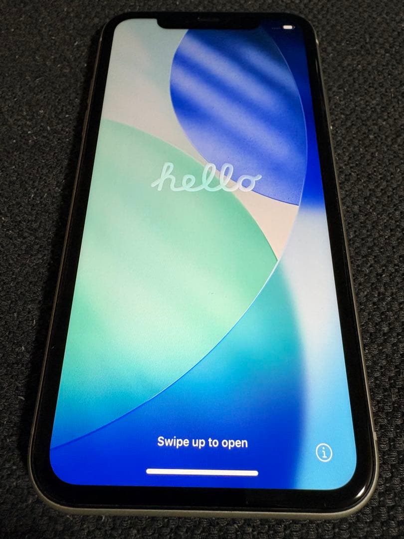 中古iPhone 11 本体 白 SIMフリー 64GB