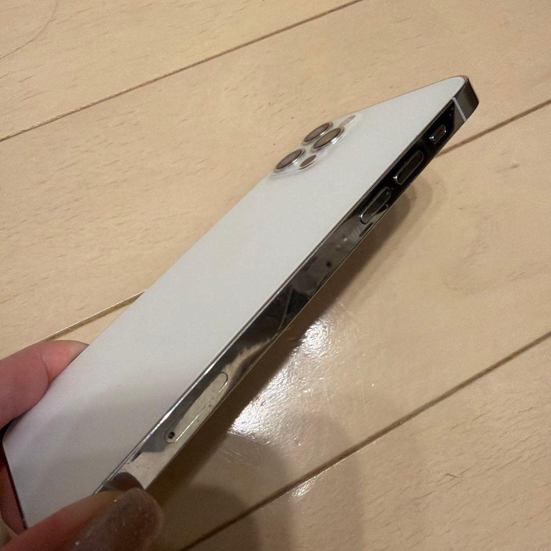 iPhone12 pro 128G ホワイト 本体