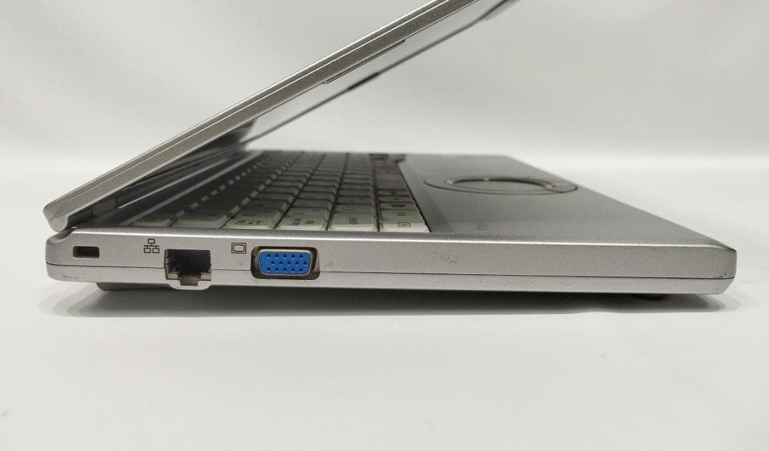 トム CF-SZ5ADCKS I5 6300U SSD DVD