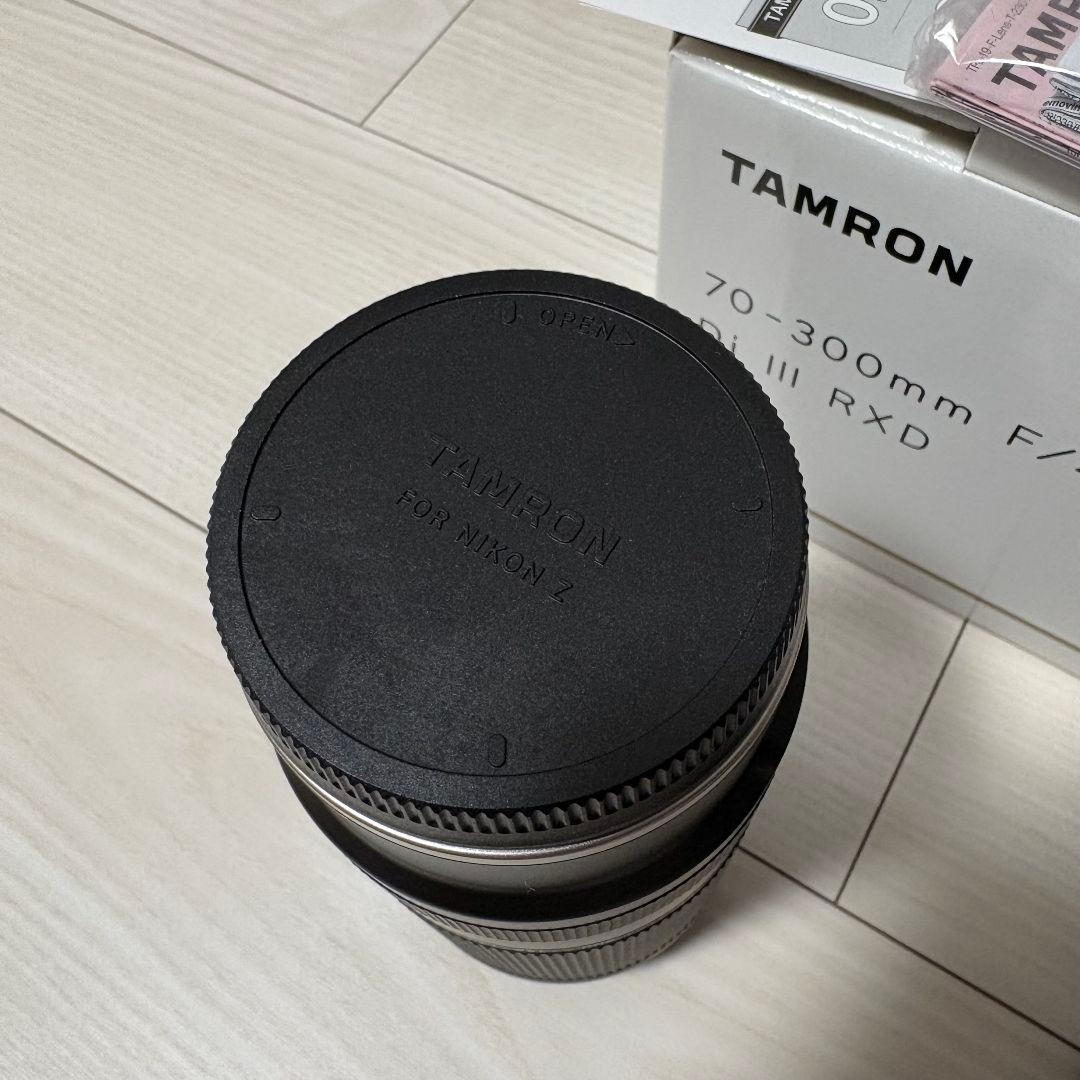 新品同様　保証期間内　ニコンZ用 タムロン 70-300mm F/4.5-6.3