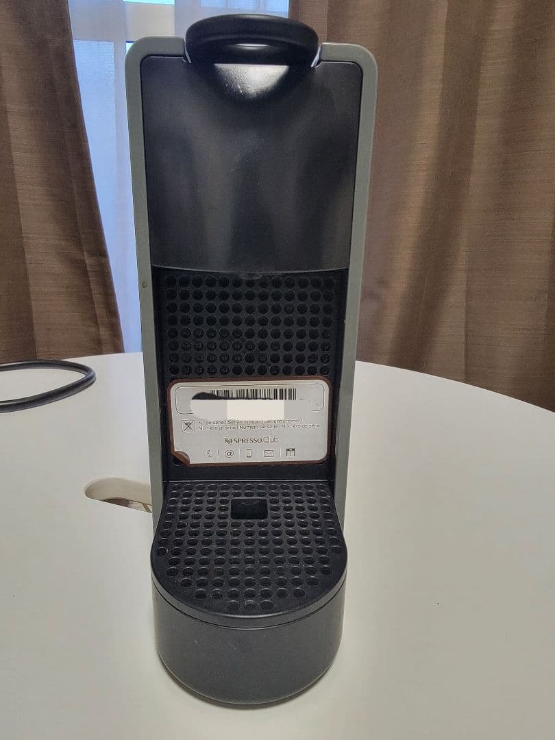 1. ネスプレッソEssenza Mini、2. Aeroccino 3