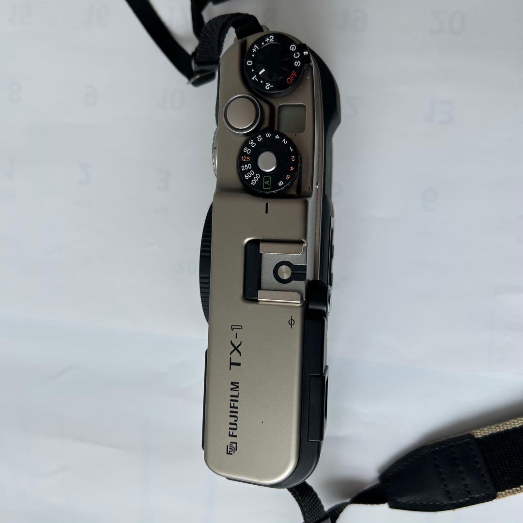 【良品】FUJIFILM TX-1 ボディ カメラ 富士フイルム