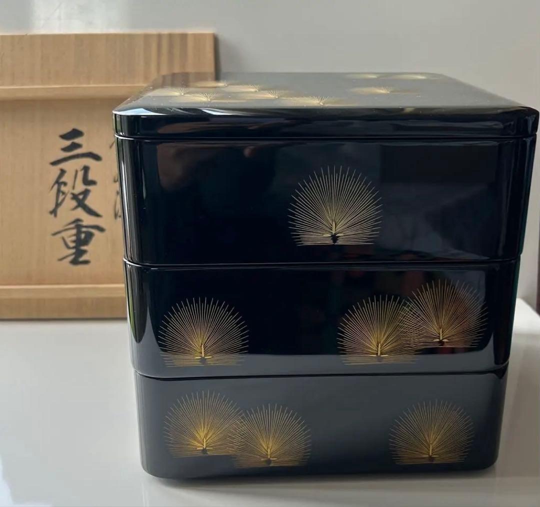 輪島塗 五島屋 三段重 未使用 布着本堅地　沈金寿松葉　黄色袋付き　天然木