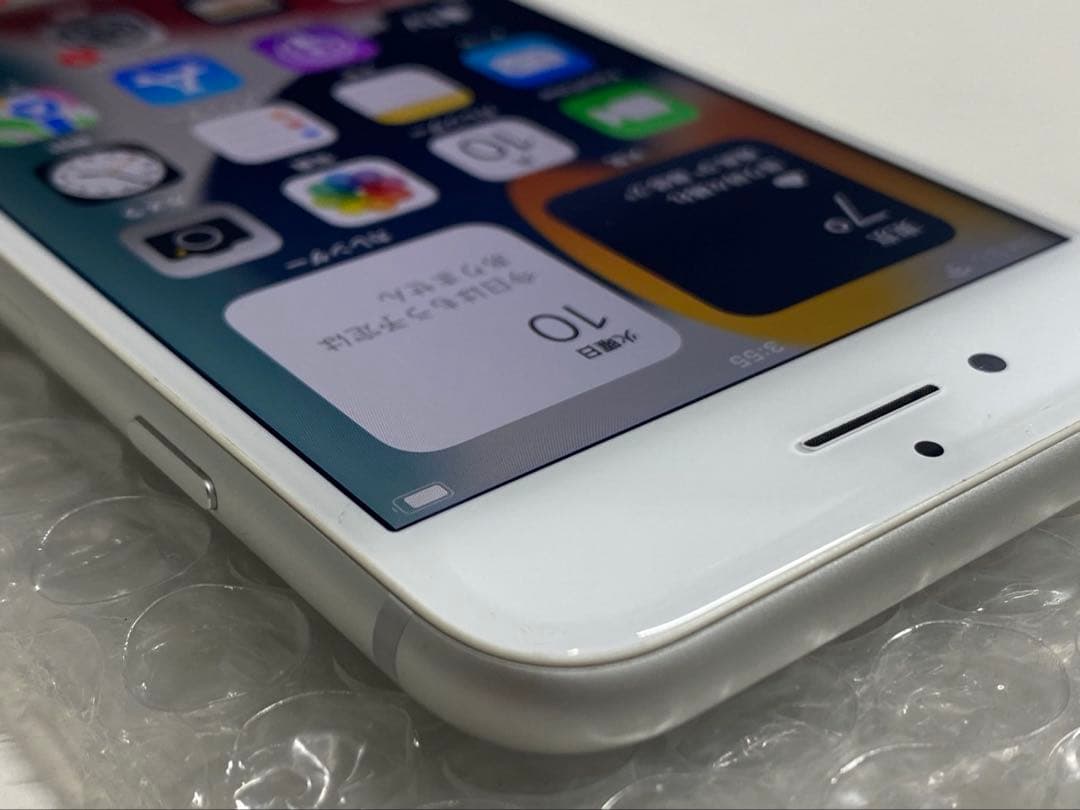 中古♪iPhone 8 64GB シルバー SIMロック解除済み
