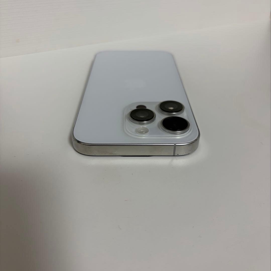 iPhone16pro 本体