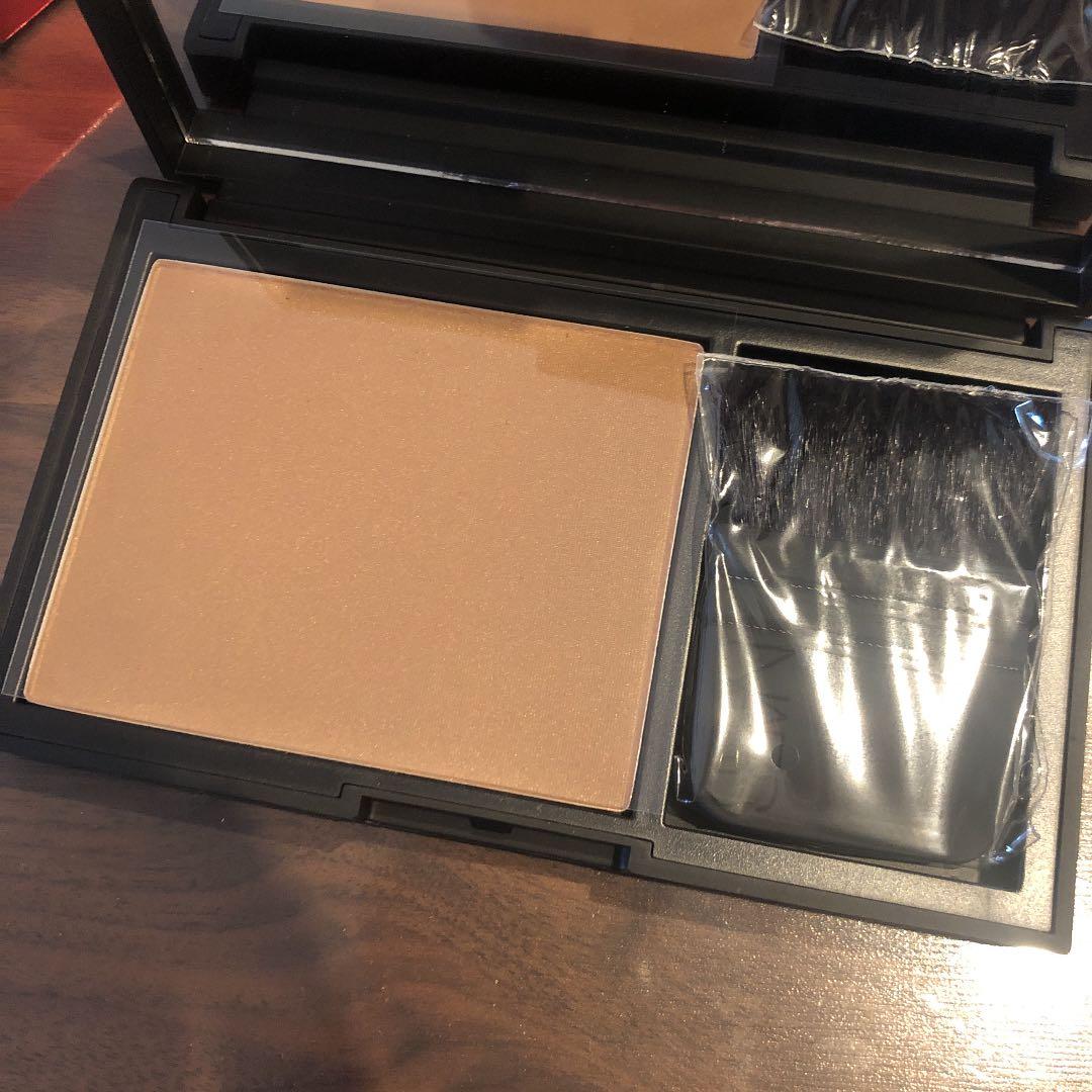 NARS ナーズ　アルゴリズム　ブロンザー　フェイスパウダー＆カブキブラシセット