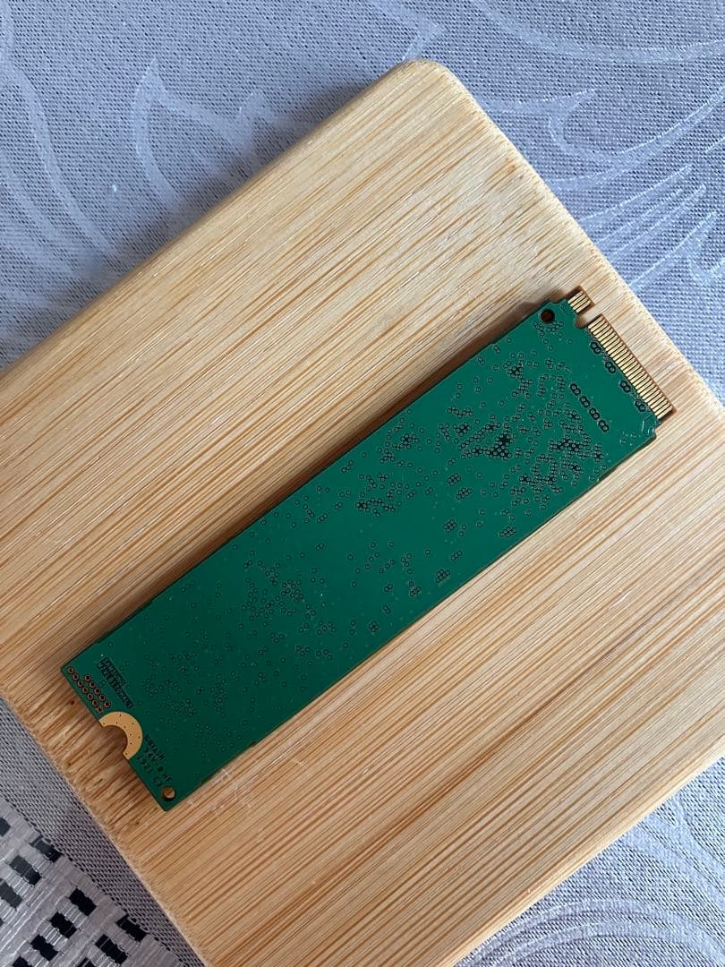 内蔵型SSD Samsung M.2 2280 NVMe 512GB SSD